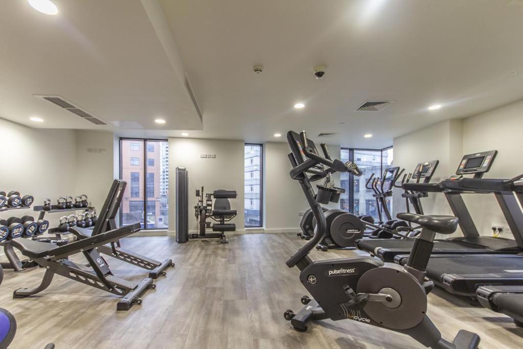 Premium Deals L Last-Minute Stay L 4 Min Walk To Birmingham Central Library L 18Th Floor 2 Bed 2 Bath City Centre Penthouse With Gym & Netflix By Jvt Short Lets エクステリア 写真