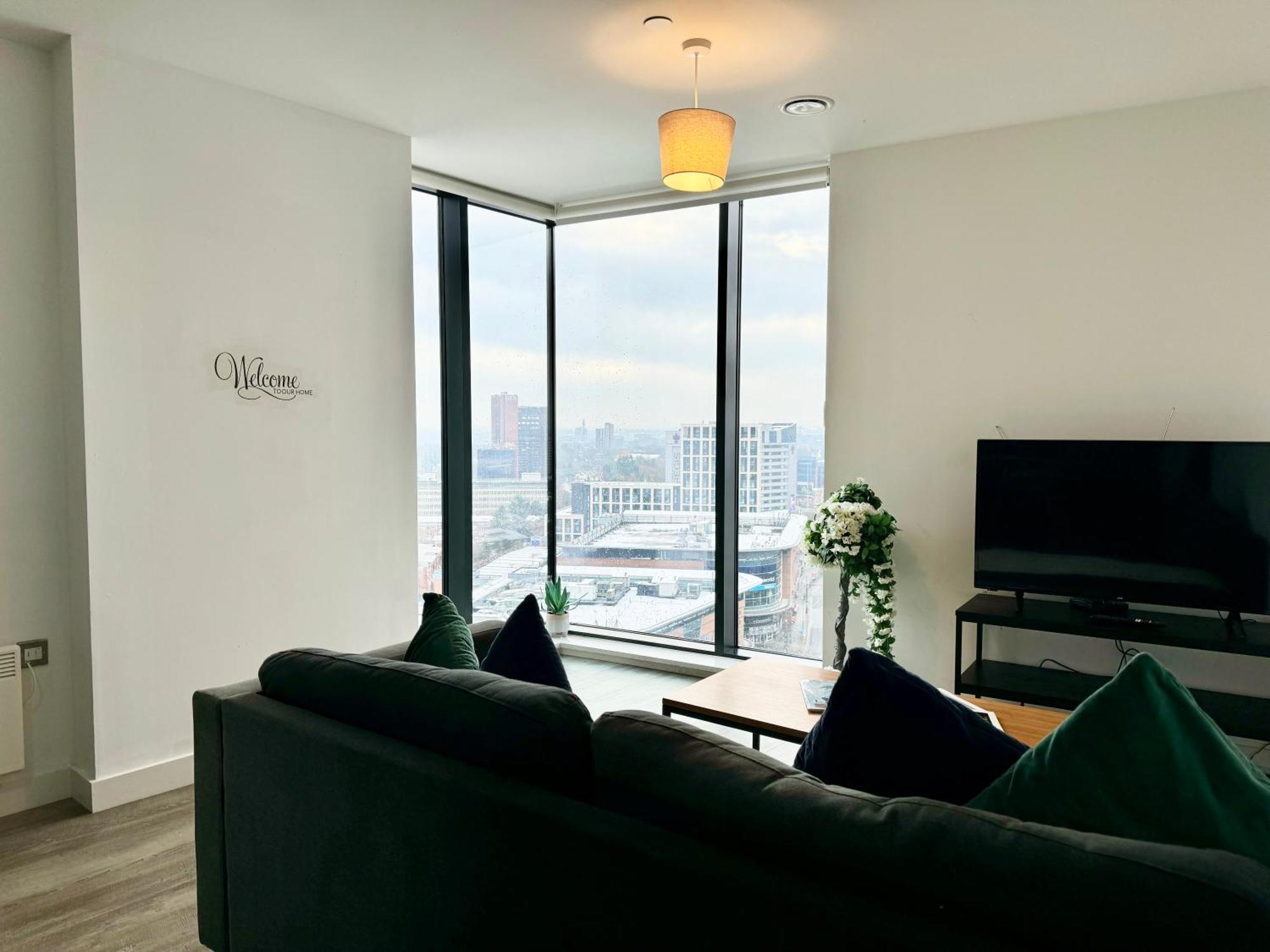 Premium Deals L Last-Minute Stay L 4 Min Walk To Birmingham Central Library L 18Th Floor 2 Bed 2 Bath City Centre Penthouse With Gym & Netflix By Jvt Short Lets エクステリア 写真