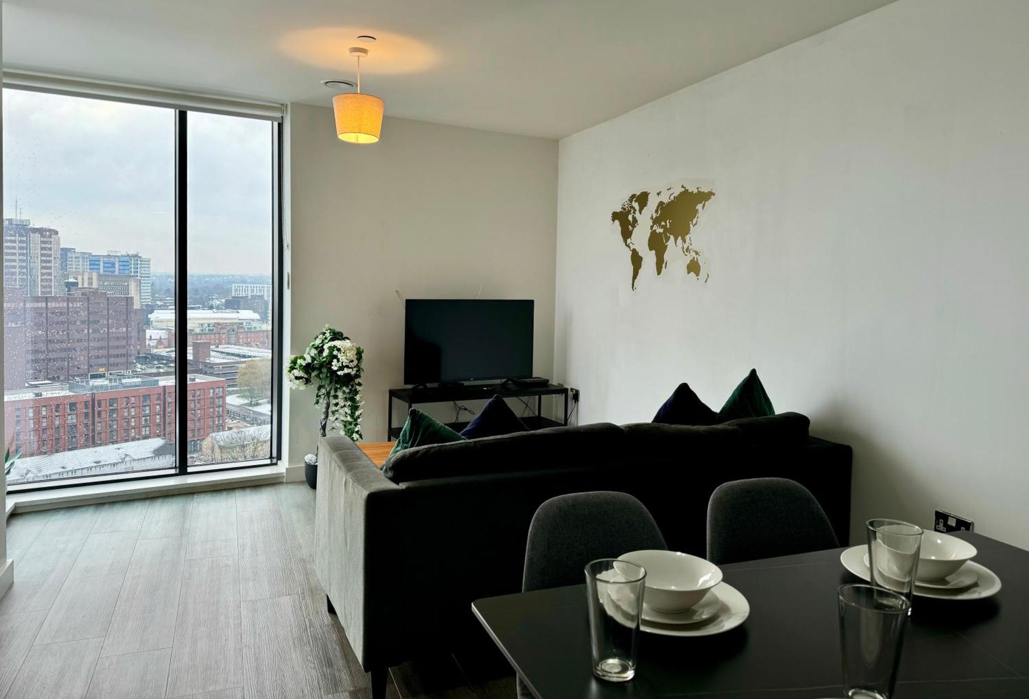 Premium Deals L Last-Minute Stay L 4 Min Walk To Birmingham Central Library L 18Th Floor 2 Bed 2 Bath City Centre Penthouse With Gym & Netflix By Jvt Short Lets エクステリア 写真